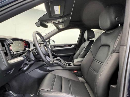 2024 Porsche Cayenne Cayenne