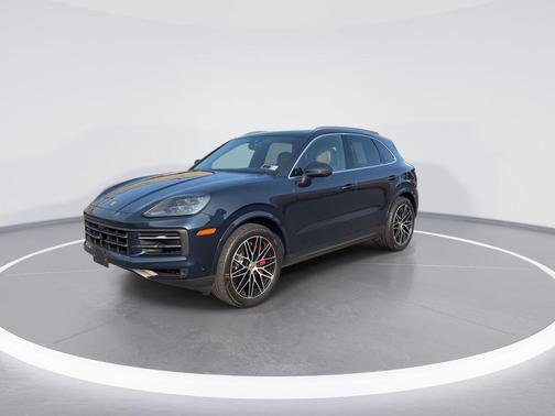 2024 Porsche Cayenne S