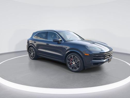 2024 Porsche Cayenne S