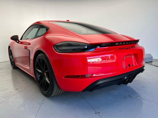 2018 Porsche 718 Cayman S