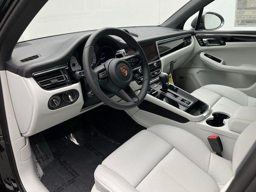 2026 Porsche Macan T