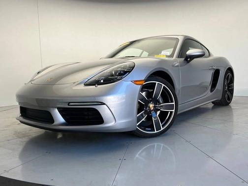 2025 Porsche 718 Cayman 