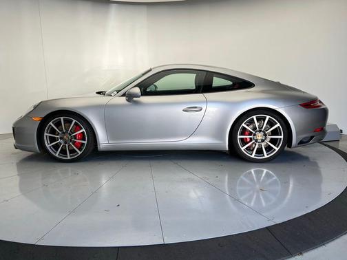 2017 Porsche 911 Carrera S
