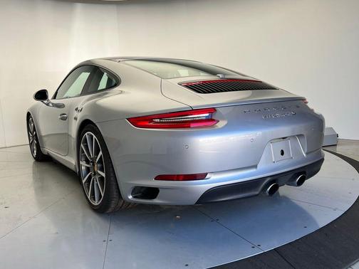 2017 Porsche 911 Carrera S