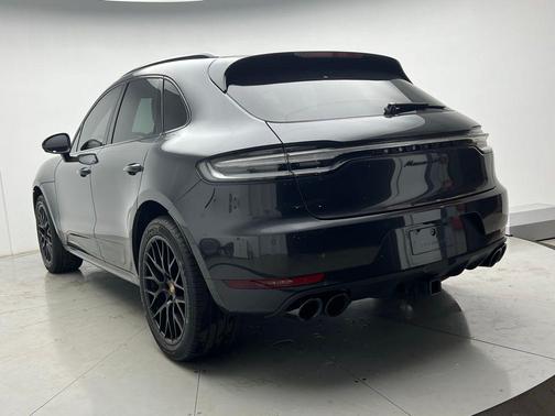 2021 Porsche Macan 