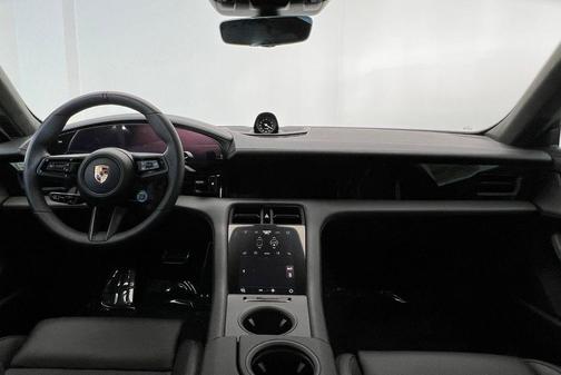 2025 Porsche Taycan GTS