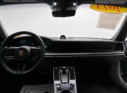 2023 Porsche 911 Carrera