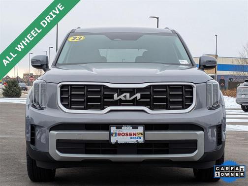 2023 Kia Telluride S