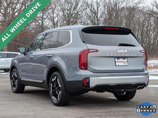 2023 Kia Telluride S