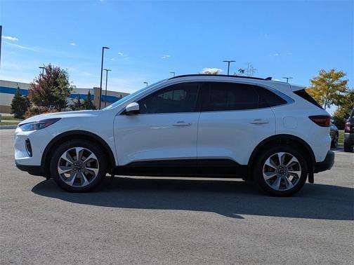 2023 Ford Escape Platinum