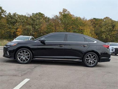 2018 Hyundai SONATA Limited 2.0T