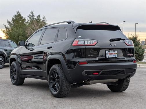 2021 Jeep Cherokee Trailhawk