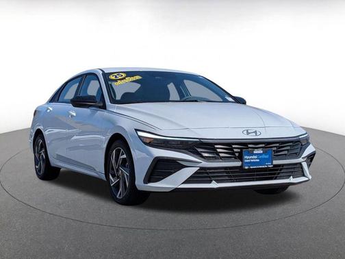 2025 Hyundai ELANTRA Sport