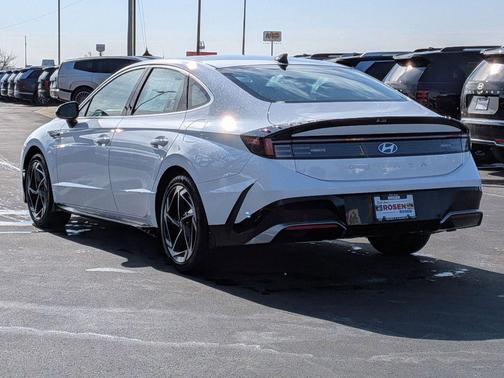 2026 Hyundai SONATA SEL