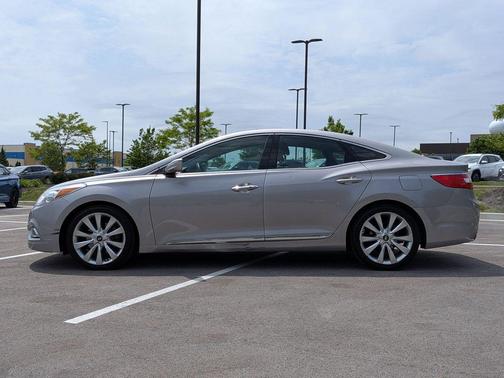 Hyper Silver Metallic 2013 Hyundai Azera Base