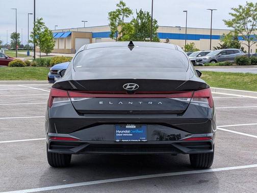 Phantom Black 2023 Hyundai ELANTRA SEL