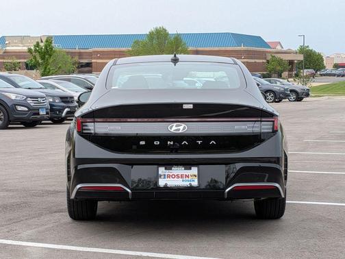 Abyss Black 2026 Hyundai SONATA SEL