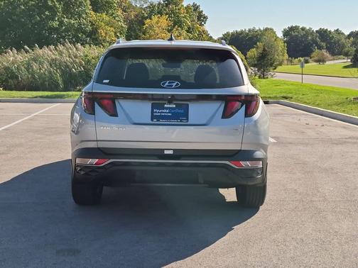 Shimmering Silver 2024 Hyundai TUCSON SEL
