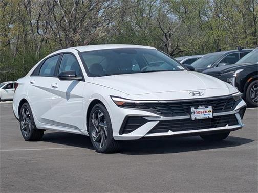 2025 Hyundai ELANTRA Sport