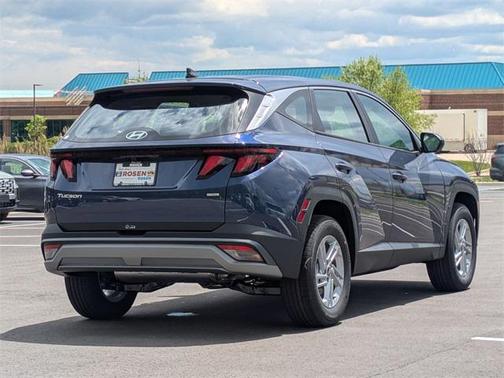 2025 Hyundai TUCSON SE