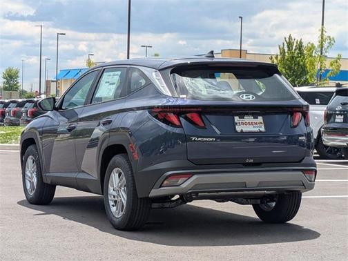 2025 Hyundai TUCSON SE
