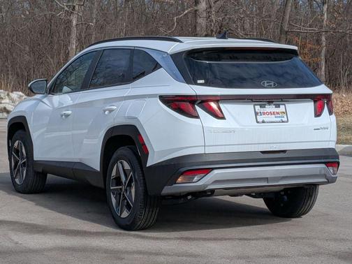 Creamy White Pearl 2026 Hyundai TUCSON Hybrid SEL
