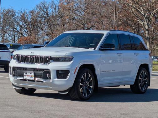 2022 Jeep Grand Cherokee Overland
