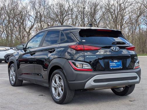 Abyss Black Pearl 2023 Hyundai KONA SEL