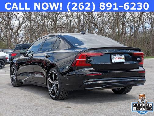 Black Stone 2023 Volvo S60 B5 Ultimate Dark Theme