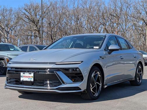 2026 Hyundai SONATA SEL