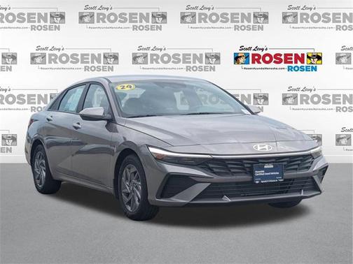 2024 Hyundai ELANTRA SEL
