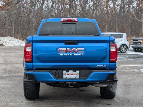 2023 GMC Canyon AT4
