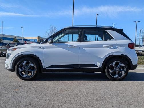 2024 Hyundai VENUE Limited