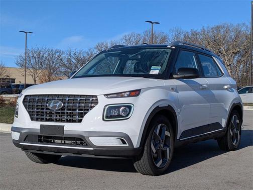 2024 Hyundai VENUE Limited