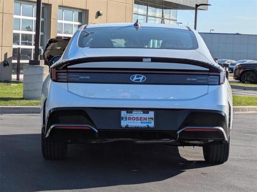 2026 Hyundai SONATA SEL