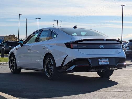 2026 Hyundai SONATA SEL