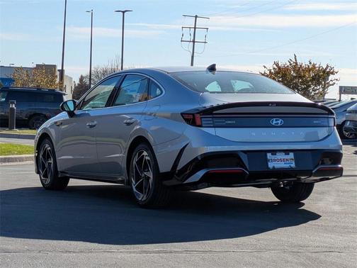 2026 Hyundai SONATA SEL