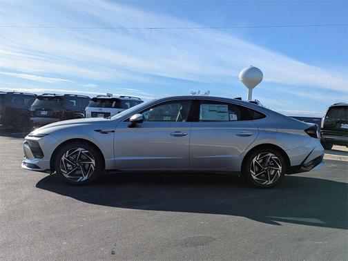 2026 Hyundai SONATA SEL