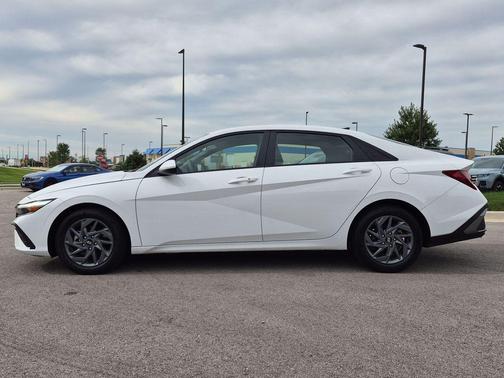 Serenity White 2024 Hyundai ELANTRA SEL