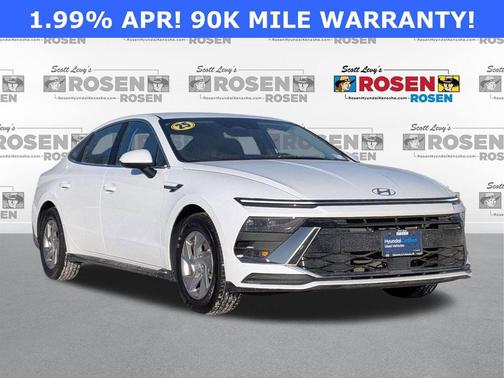 2025 Hyundai SONATA SE