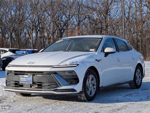 2025 Hyundai SONATA SE