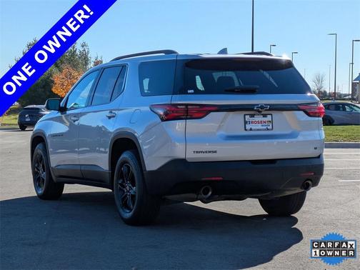 2022 Chevrolet Traverse LT Leather