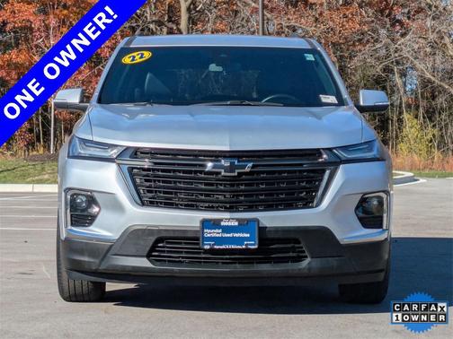 2022 Chevrolet Traverse LT Leather