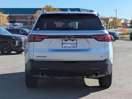 2022 Chevrolet Traverse LT Leather