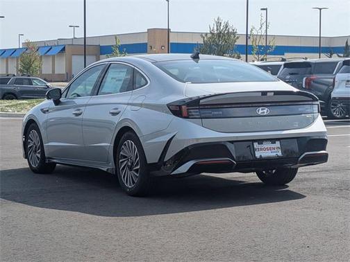 2025 Hyundai SONATA Hybrid Limited