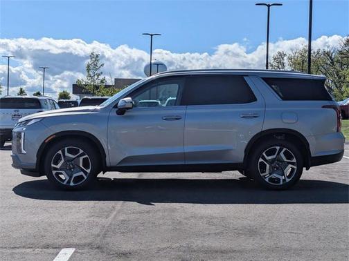 2025 Hyundai PALISADE SEL Premium