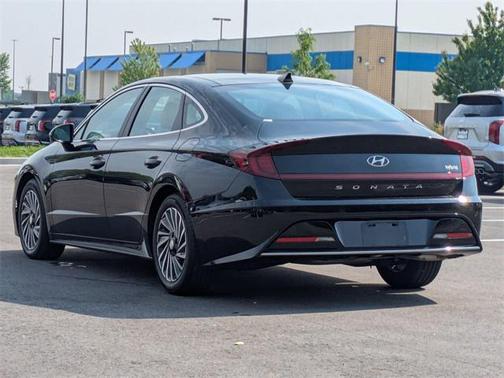 2023 Hyundai SONATA Hybrid Limited