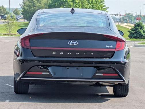 2023 Hyundai SONATA Hybrid Limited
