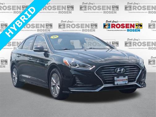 2019 Hyundai SONATA Hybrid SE