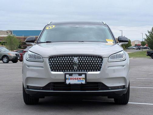 Pearl Metallic 2022 Lincoln Corsair Reserve